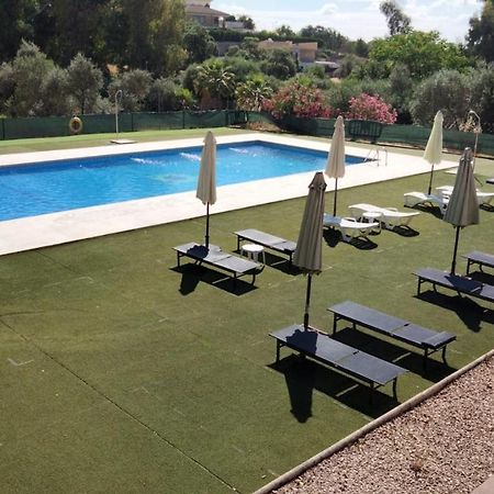 Apartamentos Turisticos La Castilleja Cordoba Exterior photo