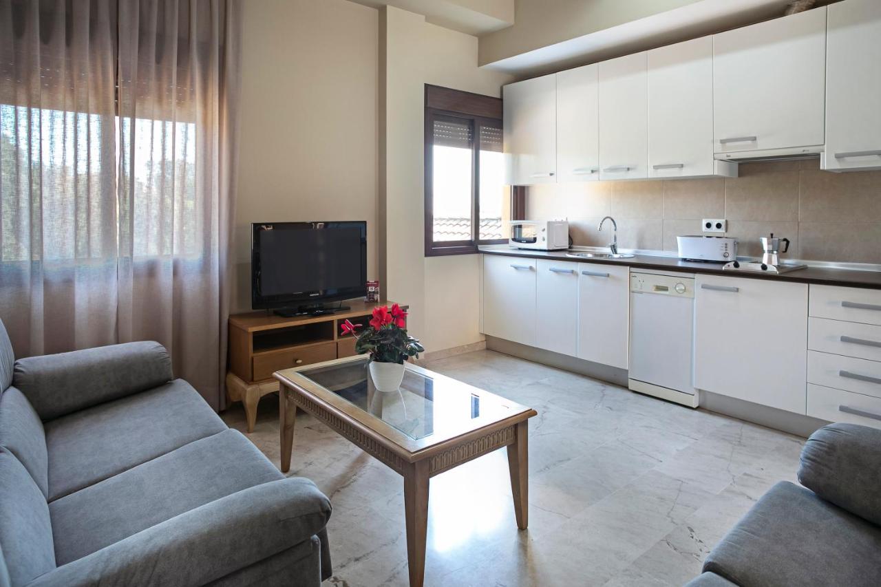 Apartamentos Turisticos La Castilleja Cordoba Exterior photo