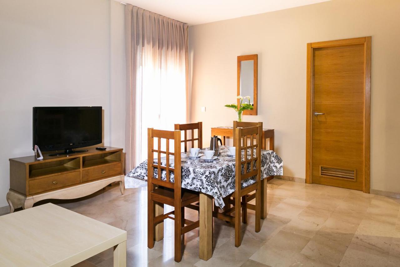 Apartamentos Turisticos La Castilleja Cordoba Exterior photo